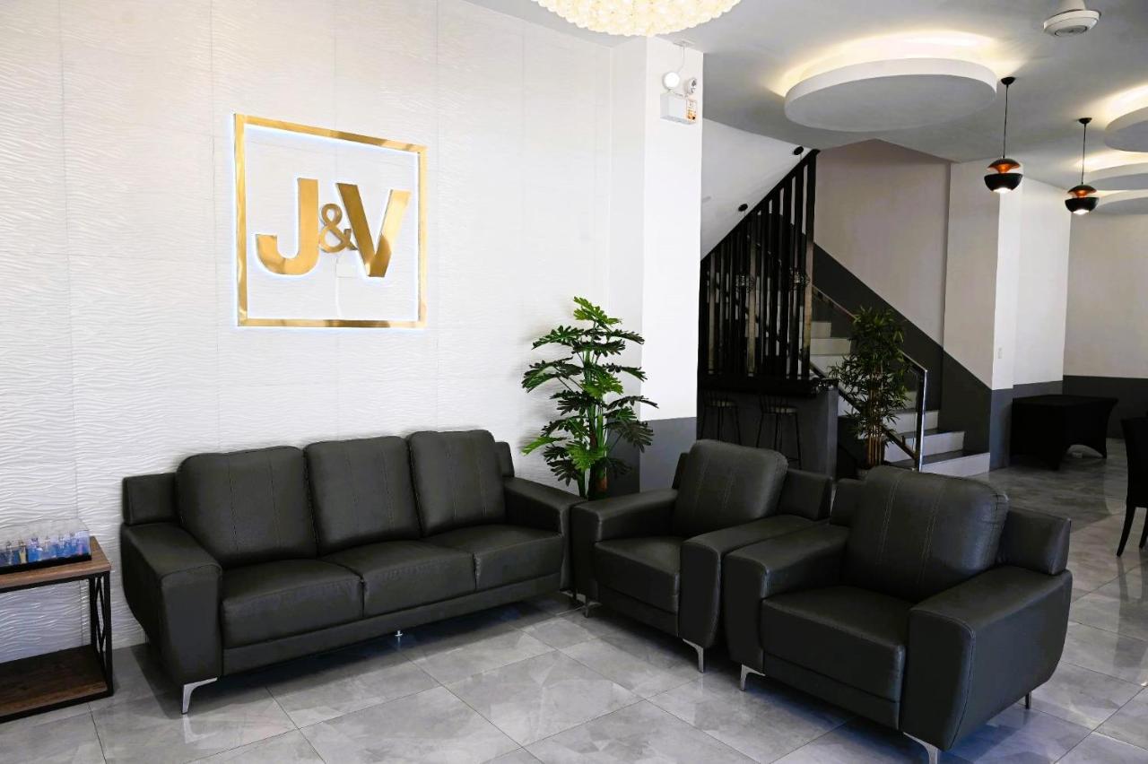 J&V Hotel And Resort Apaleng Exterior foto